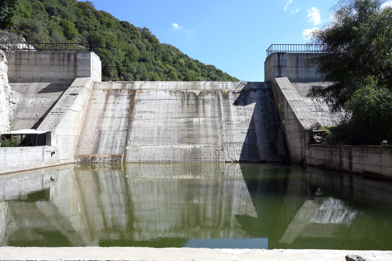 Ba'amrin Dam (dummy image — replace in Phase 7)