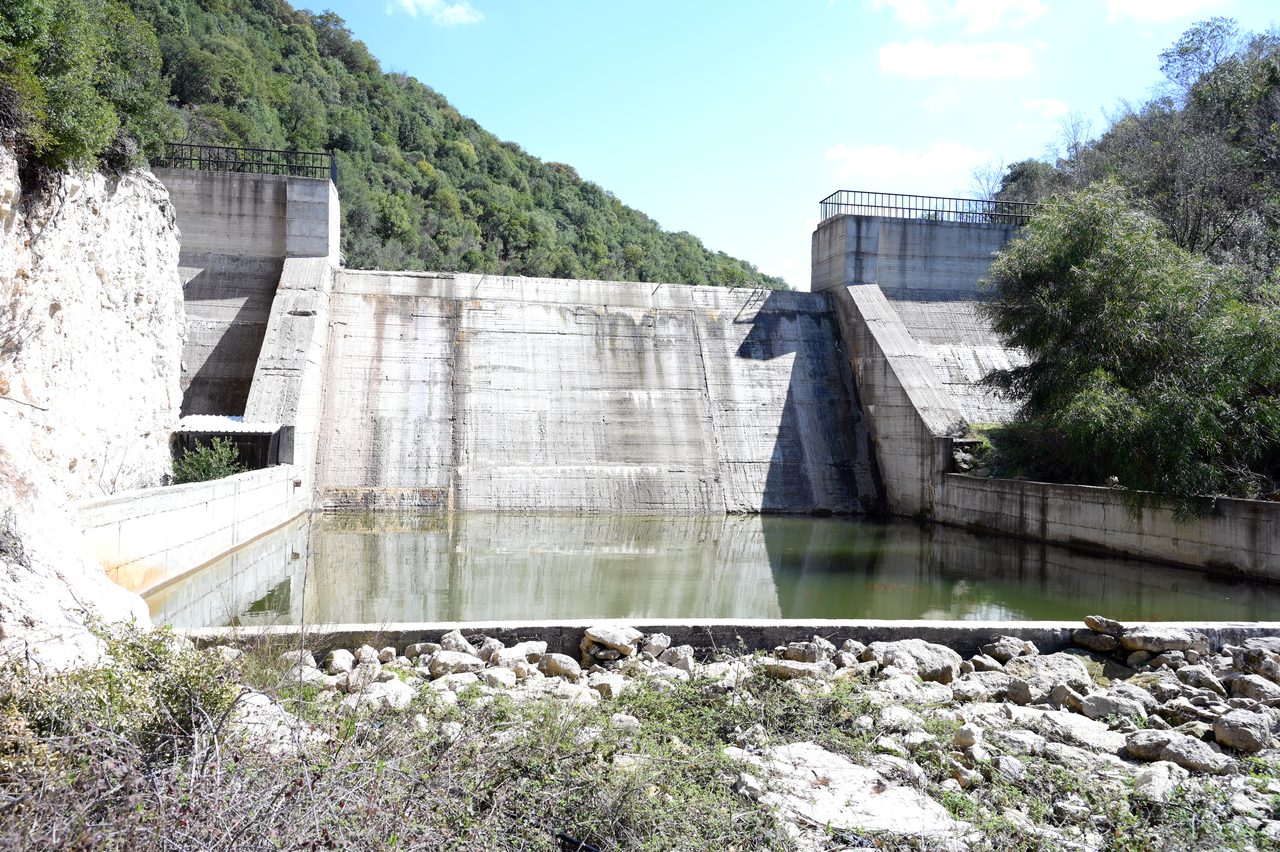 Ba'amrin Dam — view 4