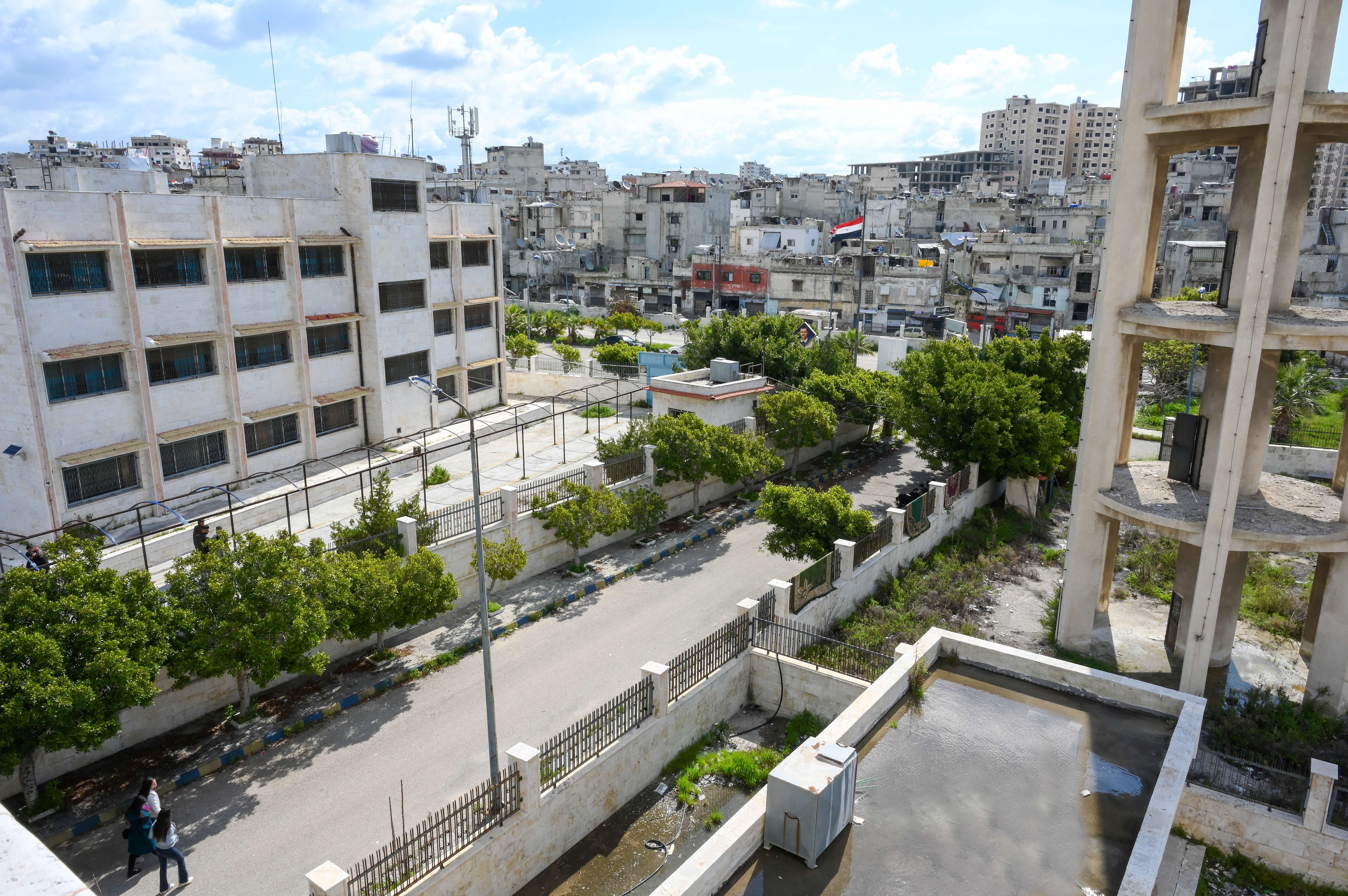 Qninis Schools Complex, Latakia — view 4